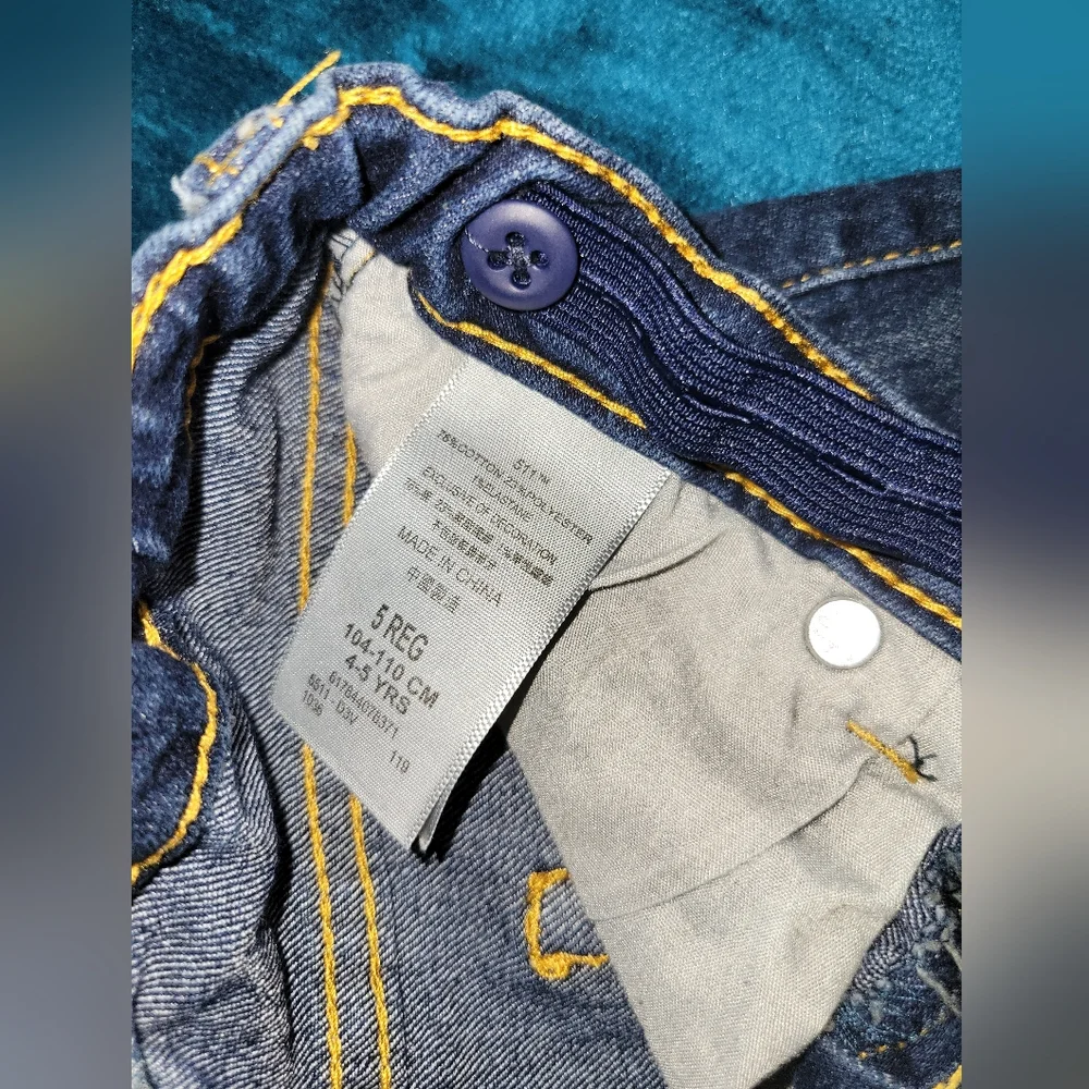 Jeans - Picture 6 of 6